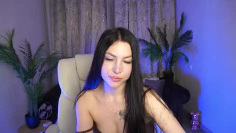 elisevelour online show from 03/19/26, 02:54