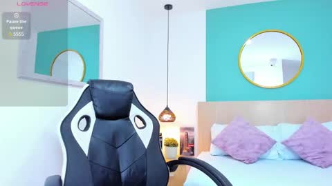 E L I S S A online show from 02/14/25, 02:07