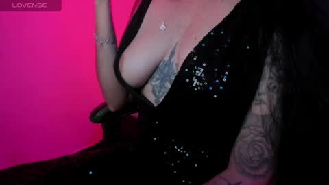 E L I S S A online show from 05/20/26, 02:29