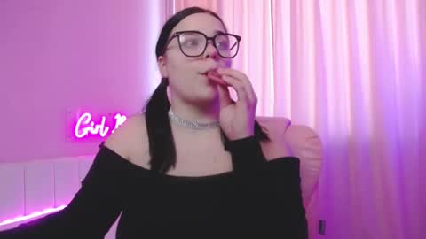 ElissStoun online show from 02/10/25, 10:09