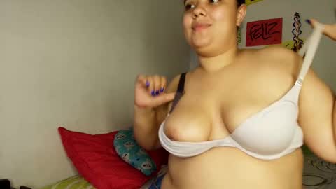 Eliss online show from 11/26/25, 06:03