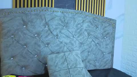 elisvega online show from 02/18/26, 07:37