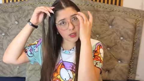 elisvega online show from 03/03/26, 08:59