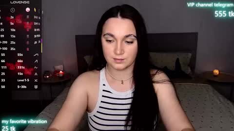 Eliz online show from 09/17/25, 08:32