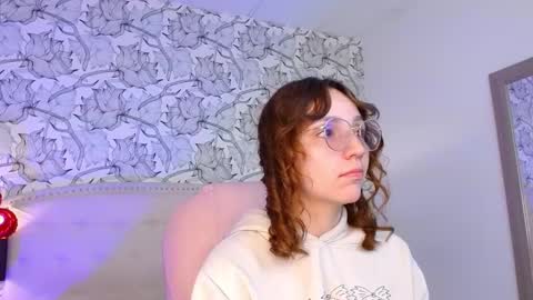 Eliza online show from 03/12/25, 07:38