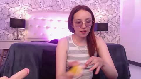 Eliza online show from 09/14/25, 08:08