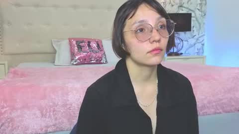 Eliza online show from 03/18/26, 07:39