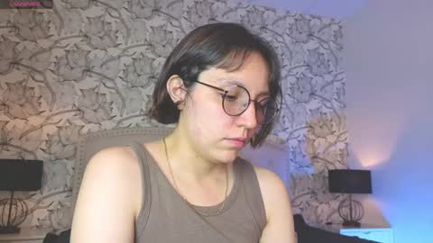 Eliza online show from 04/23/26, 07:49