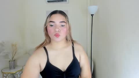 Snapshot of eliza_pryor chatting on 05/22/26, 12:11 eliza_pryor online show from 05/22/26, 12:11