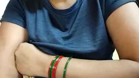 Snapshot of eliza_sexy03 chatting on 09/11/25, 12:44 eliza_sexy03 online show from 09/11/25, 12:44