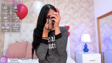 Snapshot of elizabet_taylor_ chatting on 02/15/25, 03:39 Elizabet Taylor online show from 02/15/25, 03:39