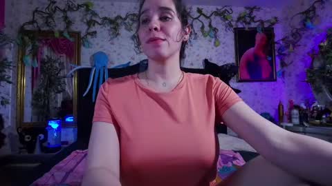 Elizabeth online show from 03/04/25, 10:38