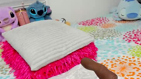 ELIZA online show from 12/18/25, 03:12