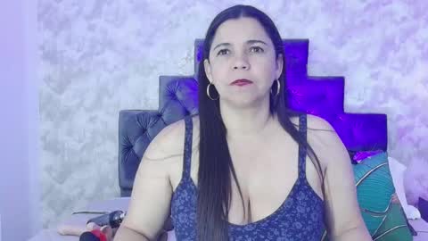 Elizabeth online show from 04/21/26, 09:50