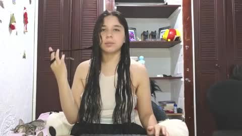 elizabeth online show from 02/11/25, 12:28