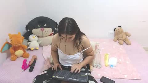 elizabeth online show from 12/14/25, 05:18