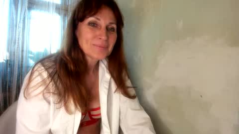 elizabeth_hottt online show from 10/12/25, 11:09