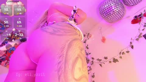    Independent Model online show from 01/09/25, 10:31