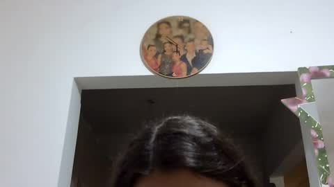 Elizabeth Martinez  online show from 01/18/25, 07:48