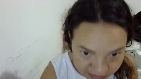 Elizabeth Martinez  online show from 12/04/25, 02:48