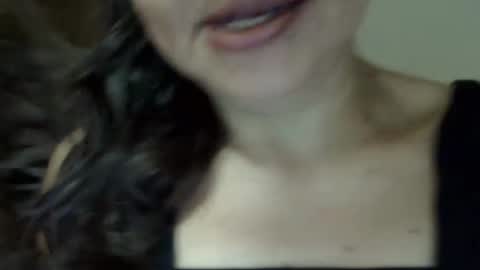 Elizabeth Martinez  online show from 02/19/26, 03:08