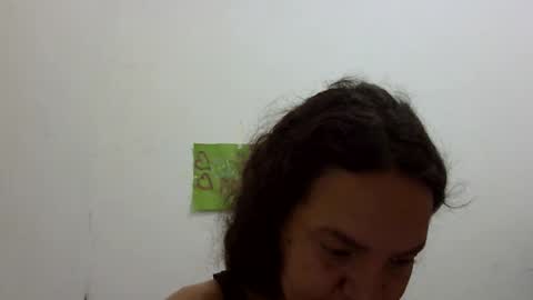 Elizabeth Martinez  online show from 03/09/26, 03:38