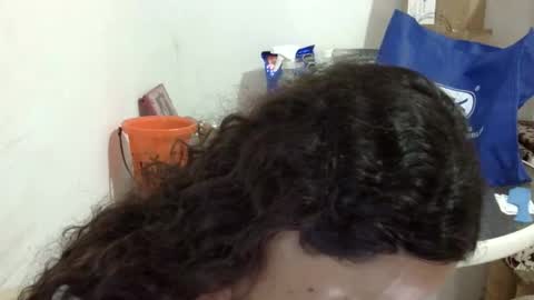 Elizabeth Martinez  online show from 04/23/26, 04:31