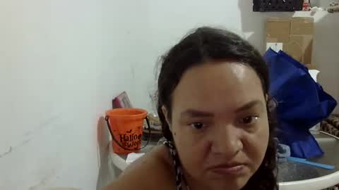 Snapshot of elizabeth_martinez_ chatting on 05/01/26, 03:49 Elizabeth Martinez online show from 05/01/26, 03:49