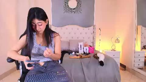 Elizabeth  online show from 07/23/26, 10:19