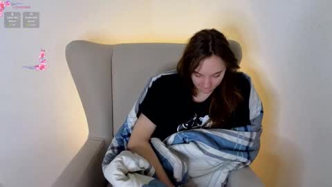 Elizabeth online show from 02/27/26, 01:38