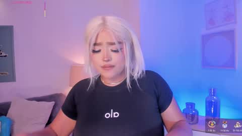 Snapshot of elizabethbennett_ chatting on 09/30/25, 08:36 Call me Eli online show from 09/30/25, 08:36