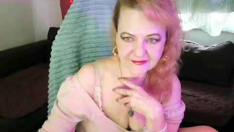 Snapshot of elizabethmonro chatting on 06/01/26, 03:25 Hellomy name is Liset Monroe online show from 06/01/26, 03:25