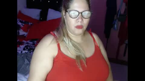 Elizabeth online show from 09/30/25, 10:09