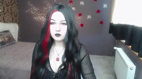 Elizabeth online show from 02/23/26, 06:44