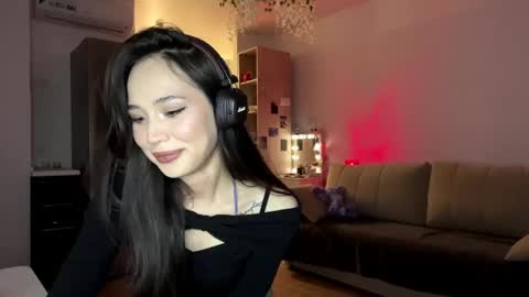 Elizabet online show from 04/18/26, 10:54