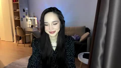 Elizabet online show from 04/23/26, 02:02