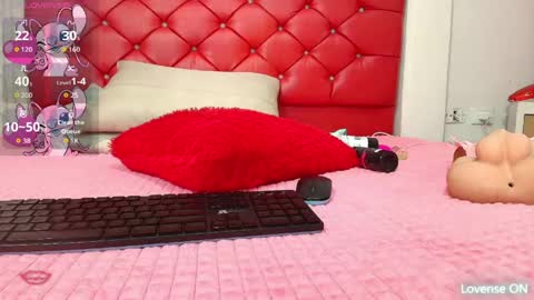 elizabetth_roman online show from 04/23/26, 08:22