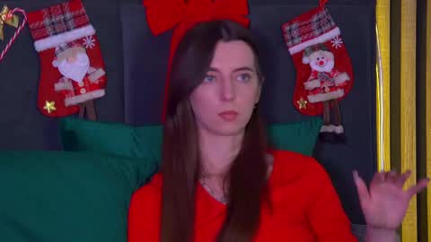 Snapshot of elizabetwilsoon chatting on 01/12/25, 09:40 Elizabet online show from 01/12/25, 09:40