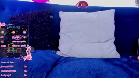 Snapshot of elizbeth_777 chatting on 02/15/25, 02:11 elizbeth_777 online show from 02/15/25, 02:11