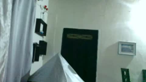 elizka 00 online show from 04/16/26, 04:02