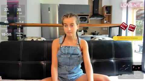 Eliz                               online show from 10/16/25, 08:48