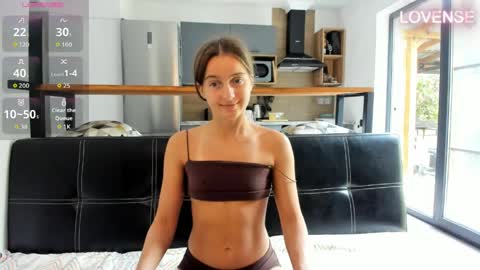 Snapshot of elizsweet chatting on 05/06/26, 11:04 Eliz online show from 05/06/26, 11:04
