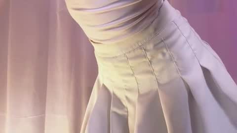 elizzza_ online show from 01/31/25, 06:47