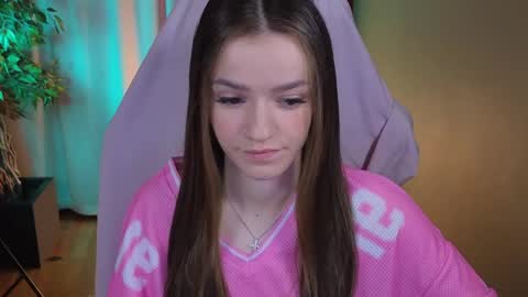 elizzza_ online show from 04/01/26, 05:08