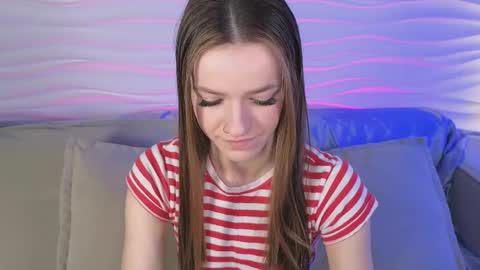 elizzza_ online show from 04/22/26, 05:21