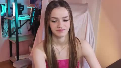 Snapshot of elizzza_ chatting on 06/26/26, 05:23 elizzza_ online show from 06/26/26, 05:23