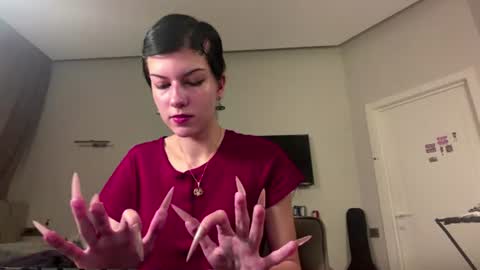 Eva online show from 07/19/26, 08:18