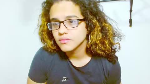 Snapshot of elkingthe chatting on 12/16/24, 12:49 Diana online show from 12/16/24, 12:49