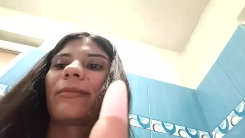 ella521985 online show from 04/26/26, 03:21