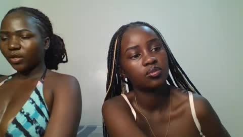 Snapshot of ella8_ chatting on 06/24/26, 08:35 ella8_ online show from 06/24/26, 08:35